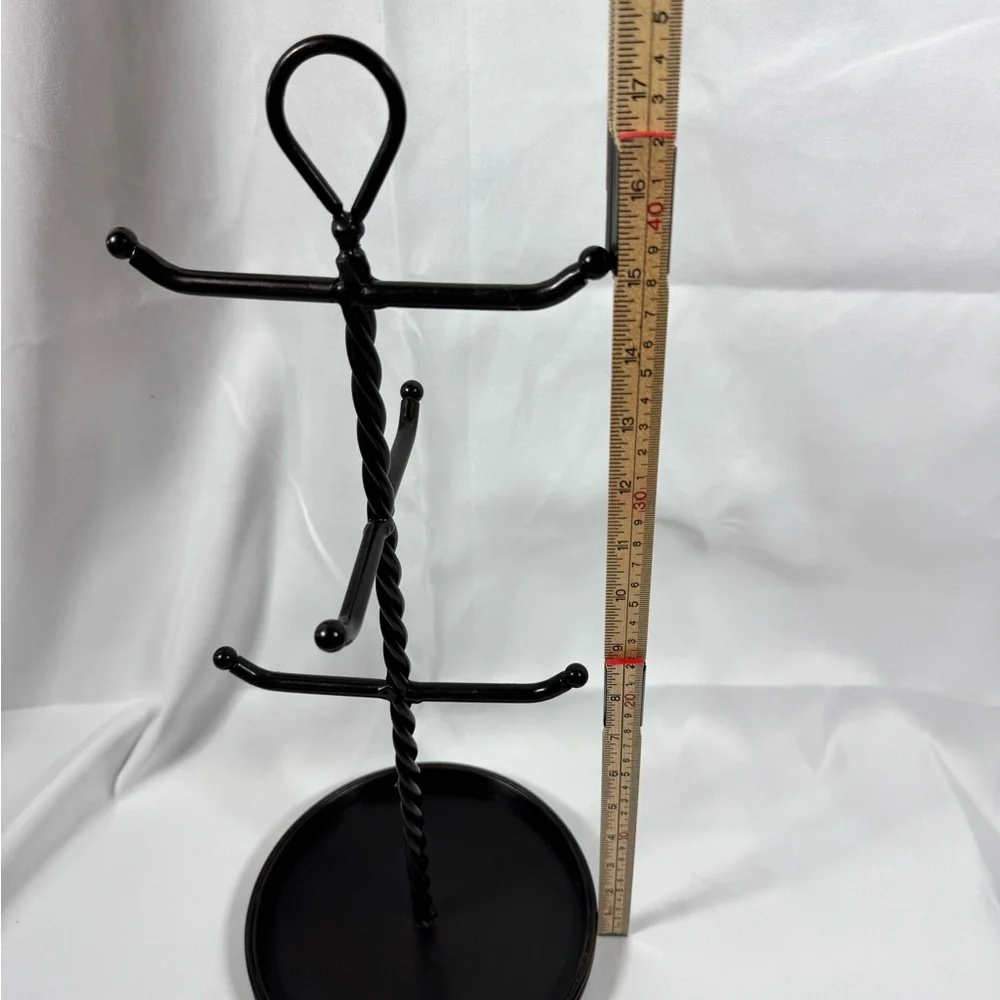 Sleek Black‎ Jewelry Organizer